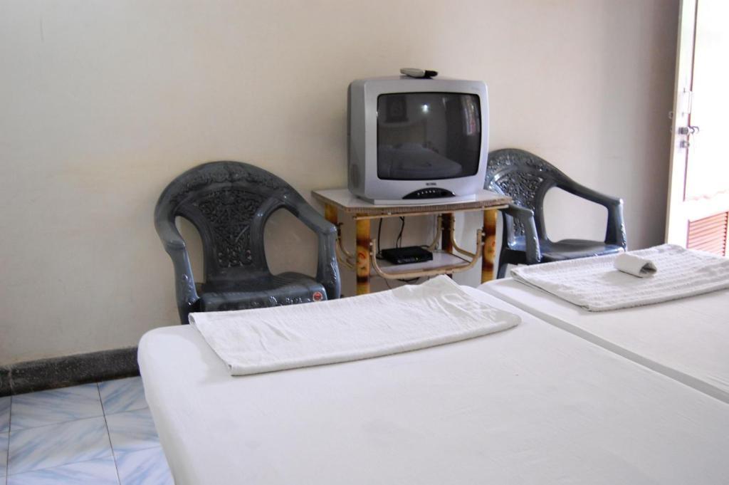 Hotel Tourist Rest House Agra Agra  Værelse billede